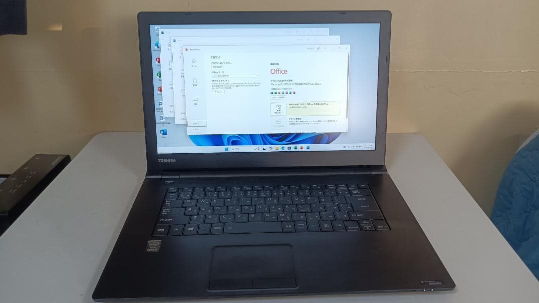 ノートパソコンTOSHIBA第五世代Core i5 SSD512G メモリ16G