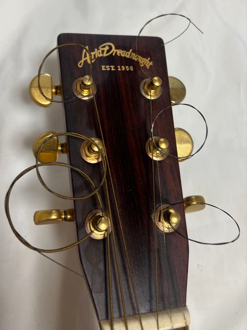 ARIAドレッドノートAF-60BS アコースティックギター