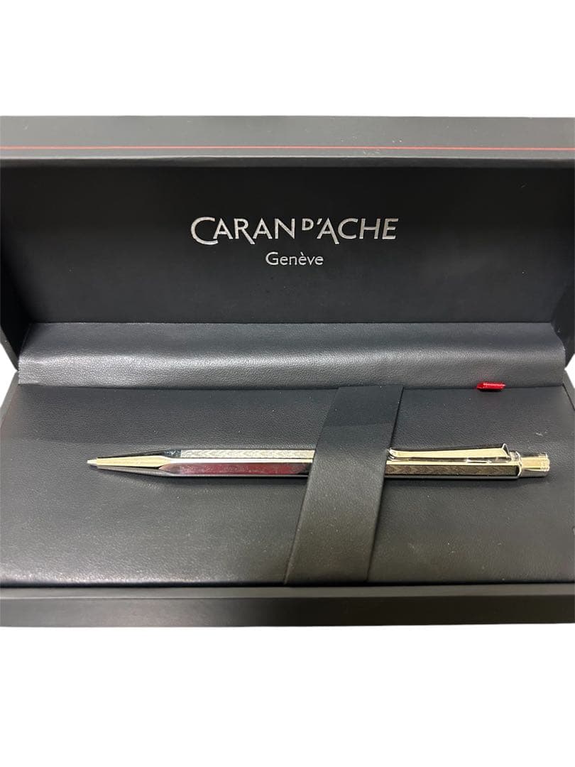 CARAN D'ACHE エクリドール　シェブロン　シャープペン0.7箱付き
