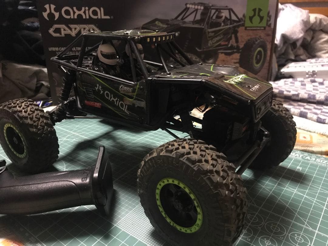 ホビーラジコン AXIAL CAPRA UTB18 RTR