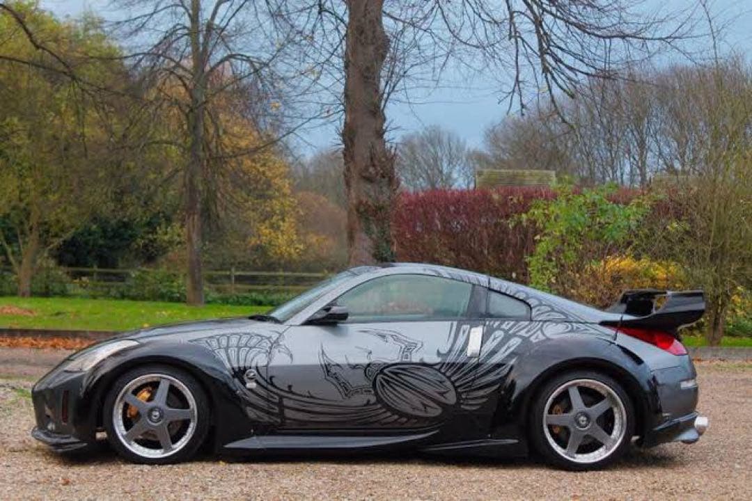日産 フェアレディZ Z33ワイルドスピード東京ドリフトDKの車ストライプ