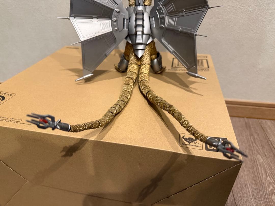 S.H.MonsterArtsメカキングギドラ 新宿決戦 Special Set