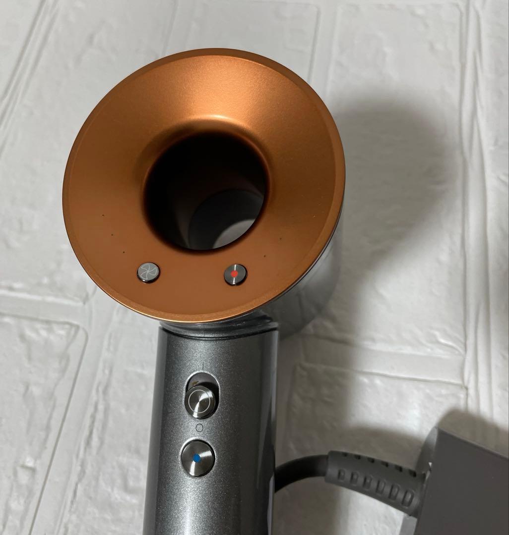 ダイソン HD08 ヘアドライヤー 【未使用に近い】