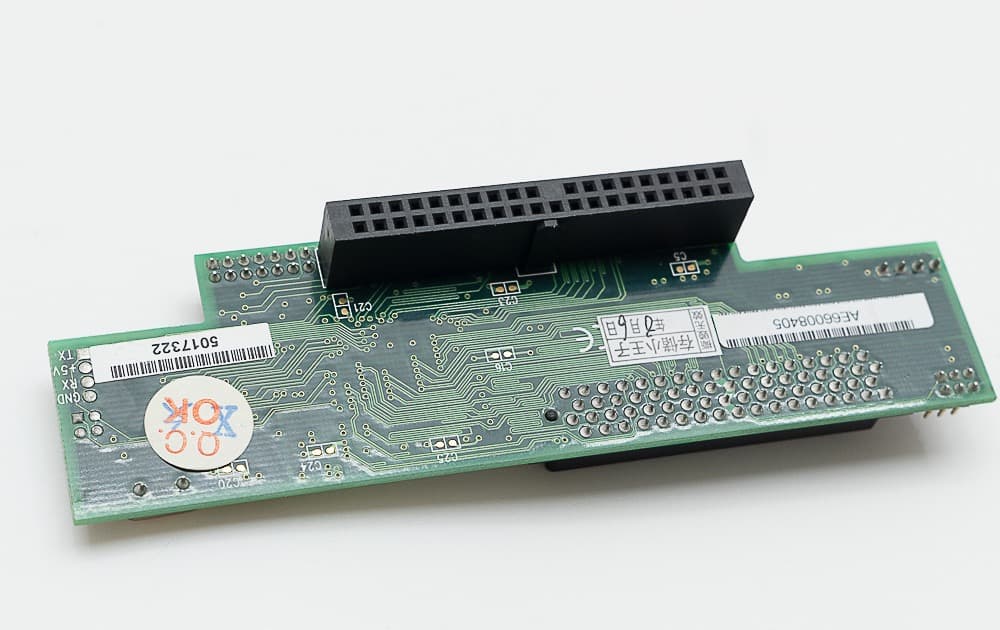 ACARD Technology SCSI LVD ⇔ IDE 変換アダプタ