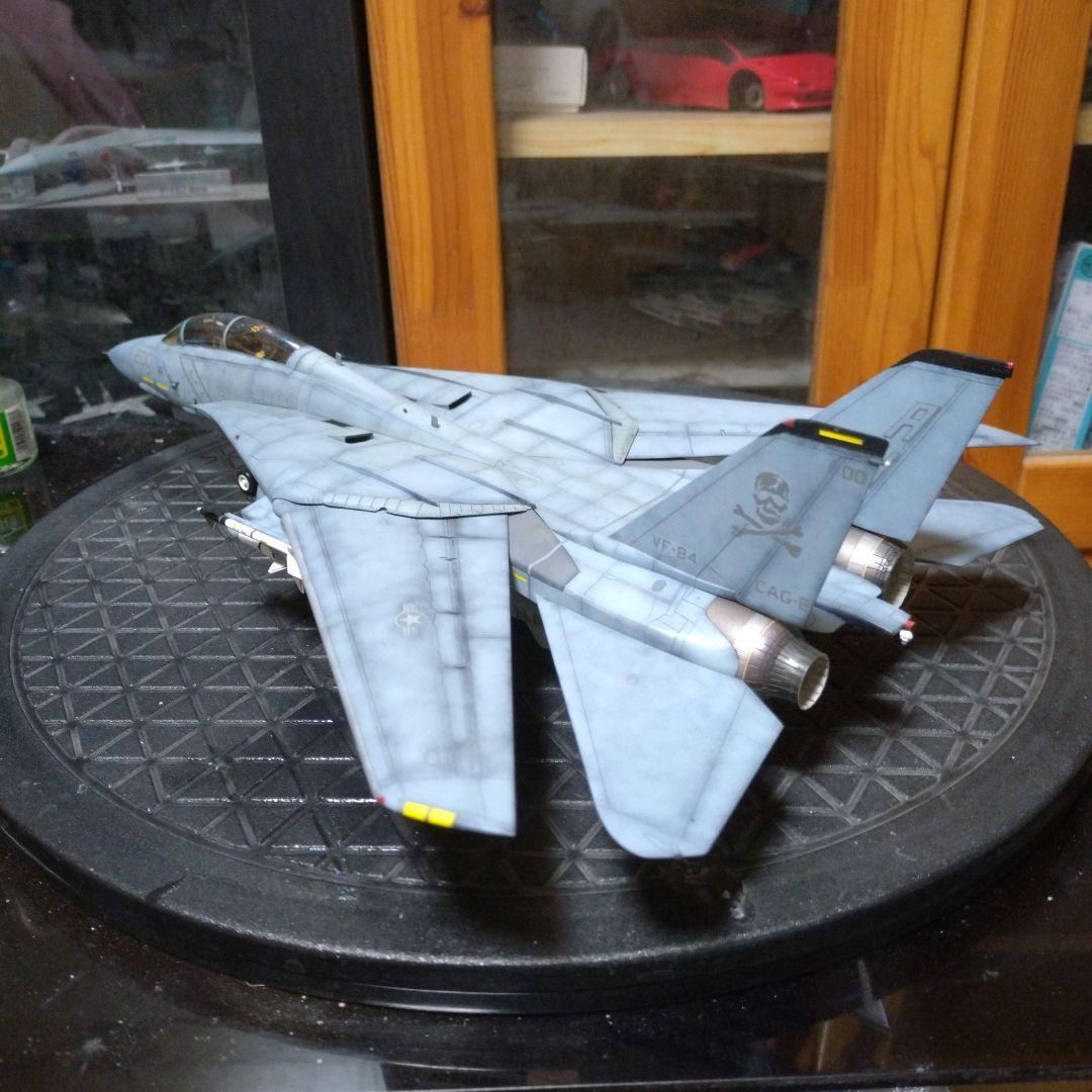 タミヤ 1/48 F14Aプラモデル塗装済み完成品