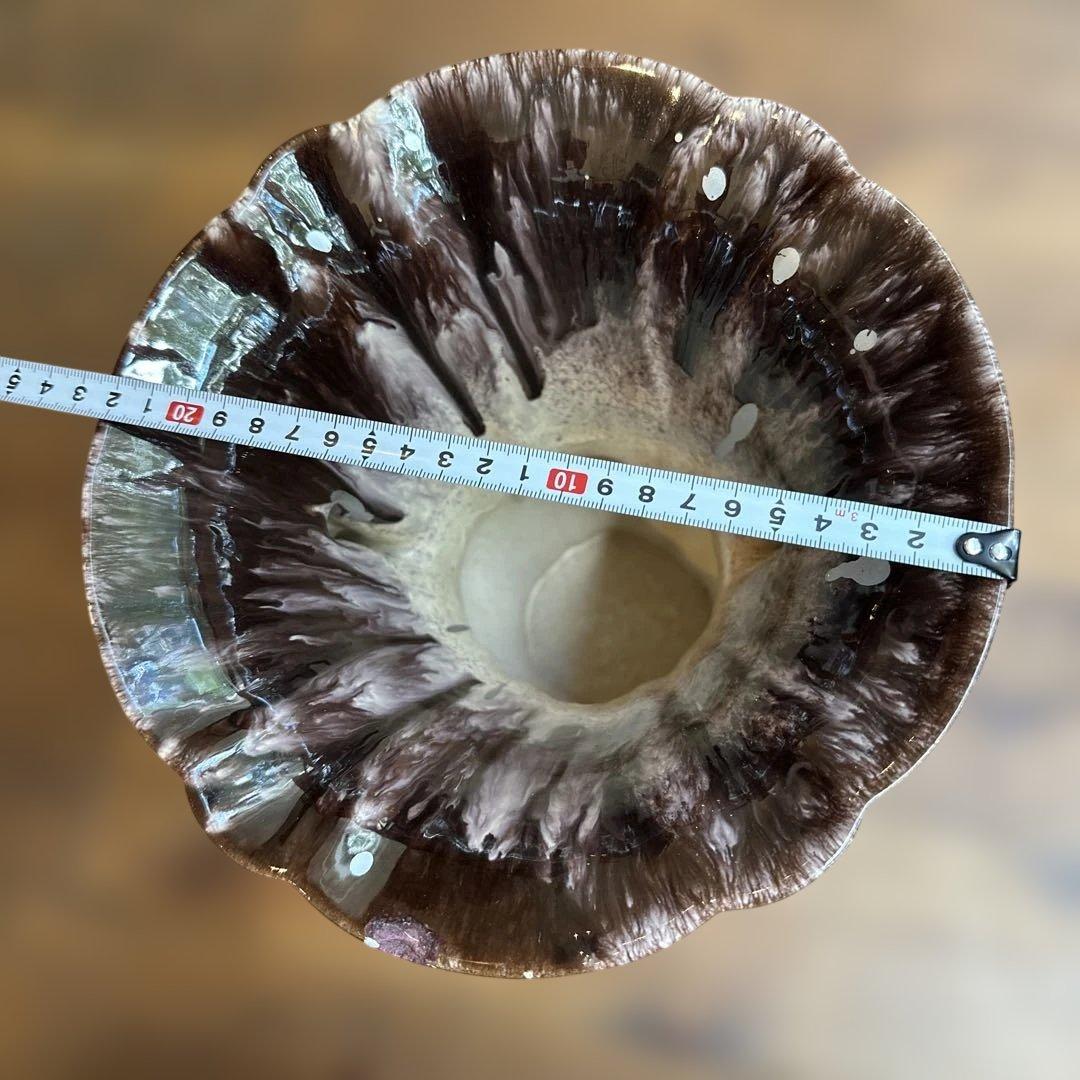 茶色の陶器製花瓶　イギリスアンティーク