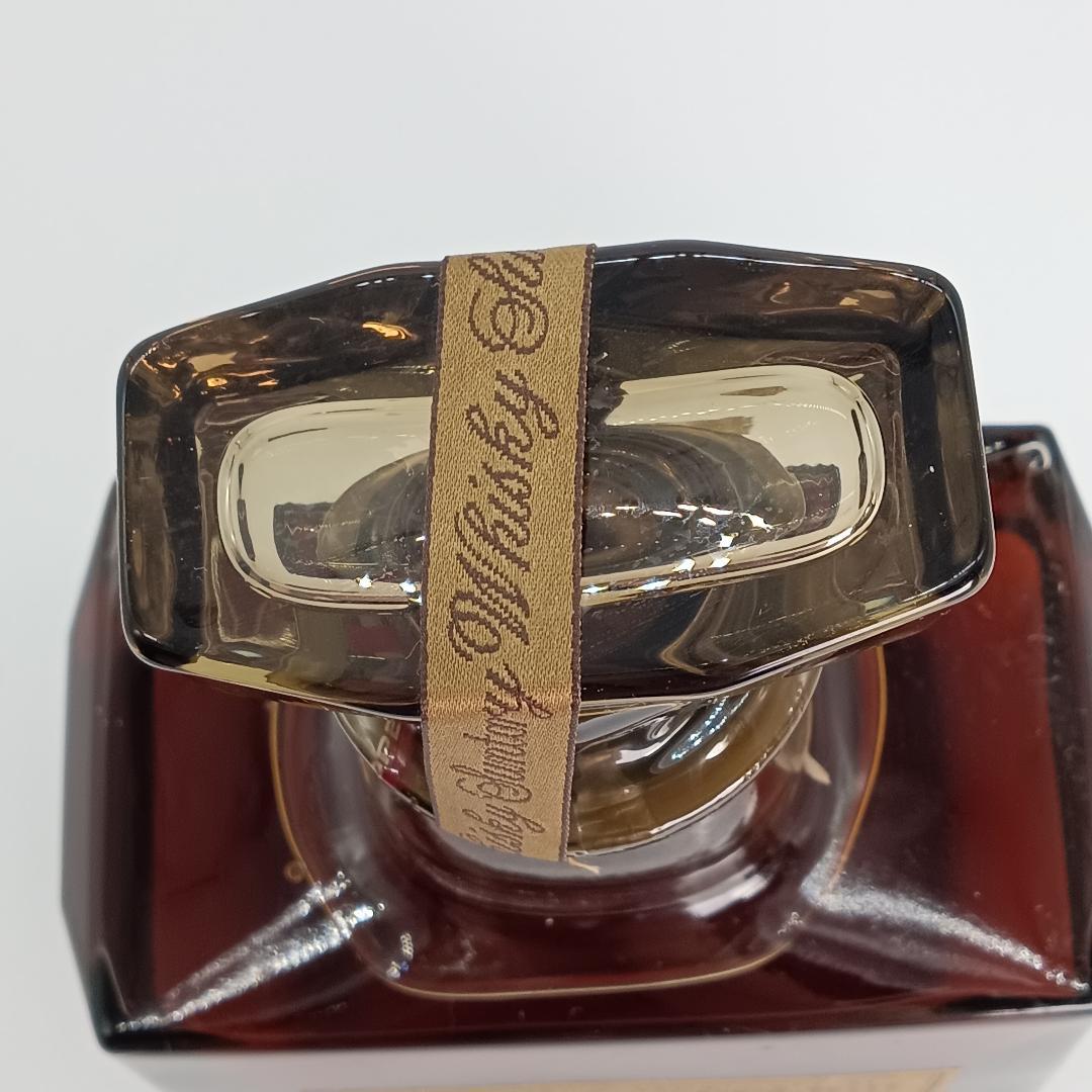 Suntory  サントリー ウイスキー ローヤル 15年 ゴールド