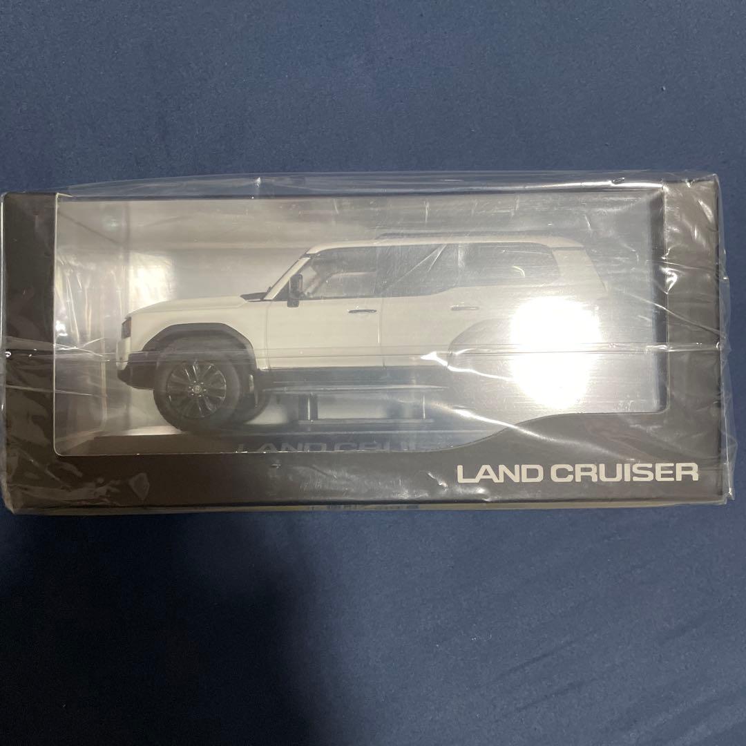 ランドクルーザー250ミニカー【非売品】新品未使用　①040 スーパーホワイトⅡ