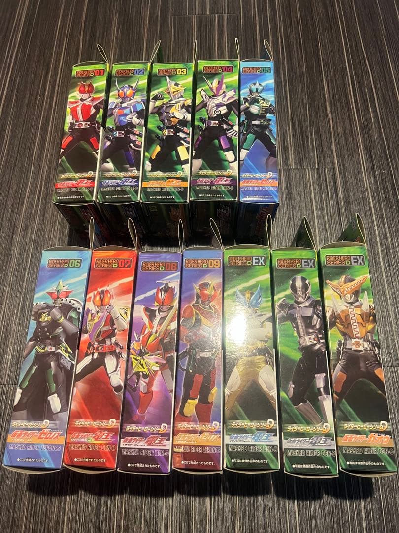 仮面ライダー電王ライダーヒーローシリーズ　ソフビ 12体セット