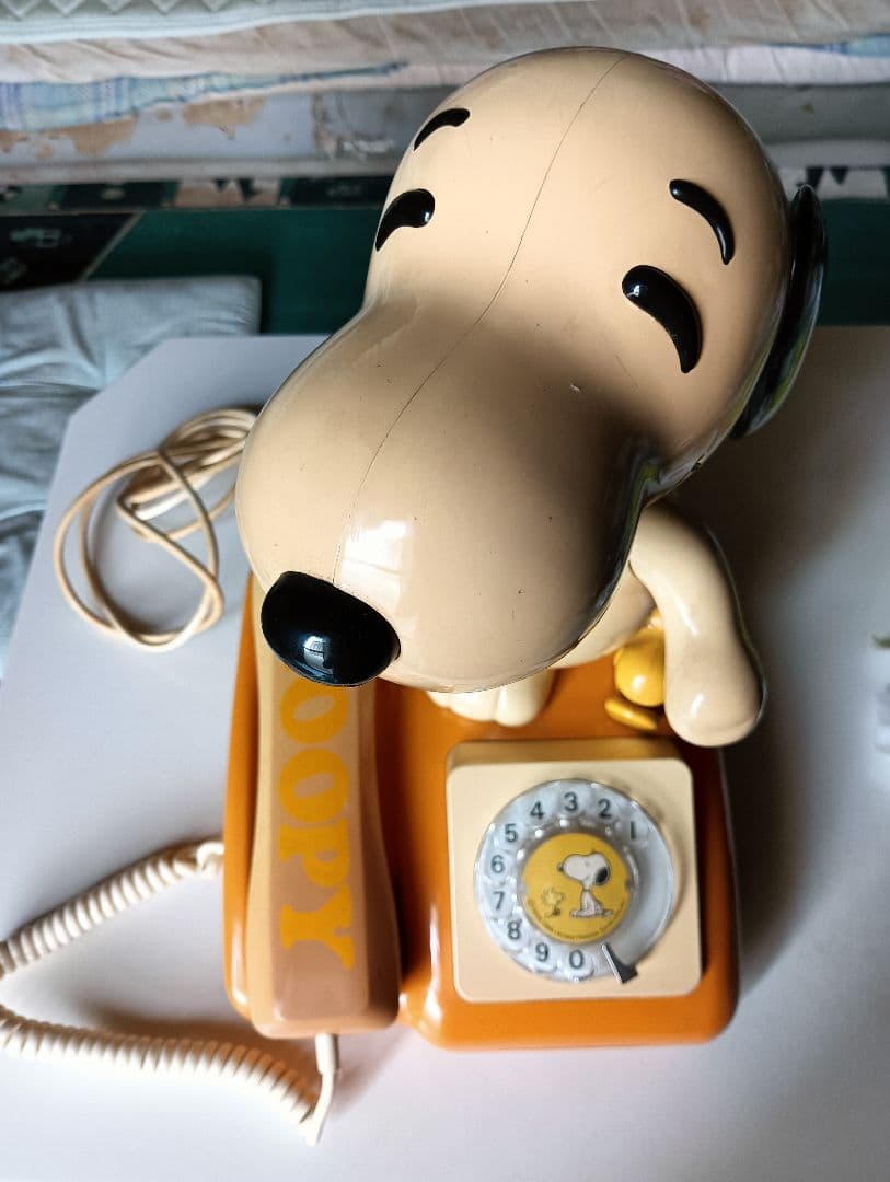 スヌーピー　レトロ　電話機
