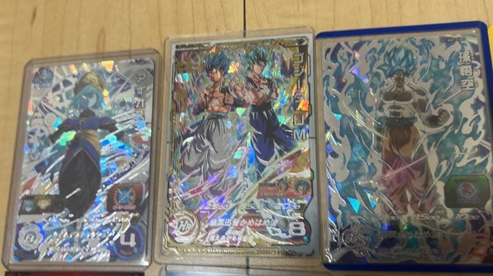 ゴジウムアイオスクラチェンベジット宇宙樹美品メルペイ38000ヒーローズ引退品
