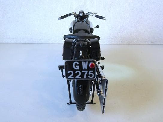 タケさん専用 MINICHAMPS 1/12 ブラフ シューペリア SS100