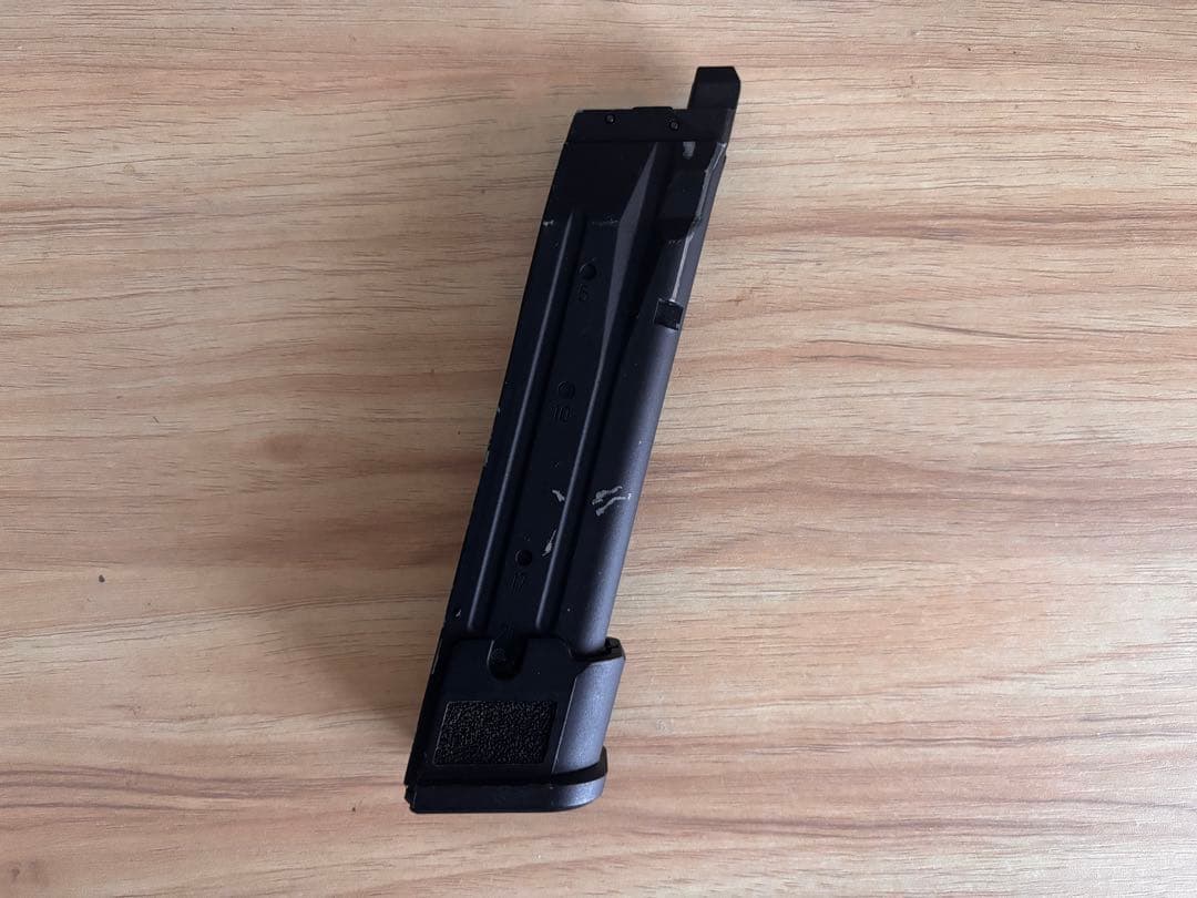 Laylax正規品 SIG PROFORCE M17 CO2ブローバックピストル