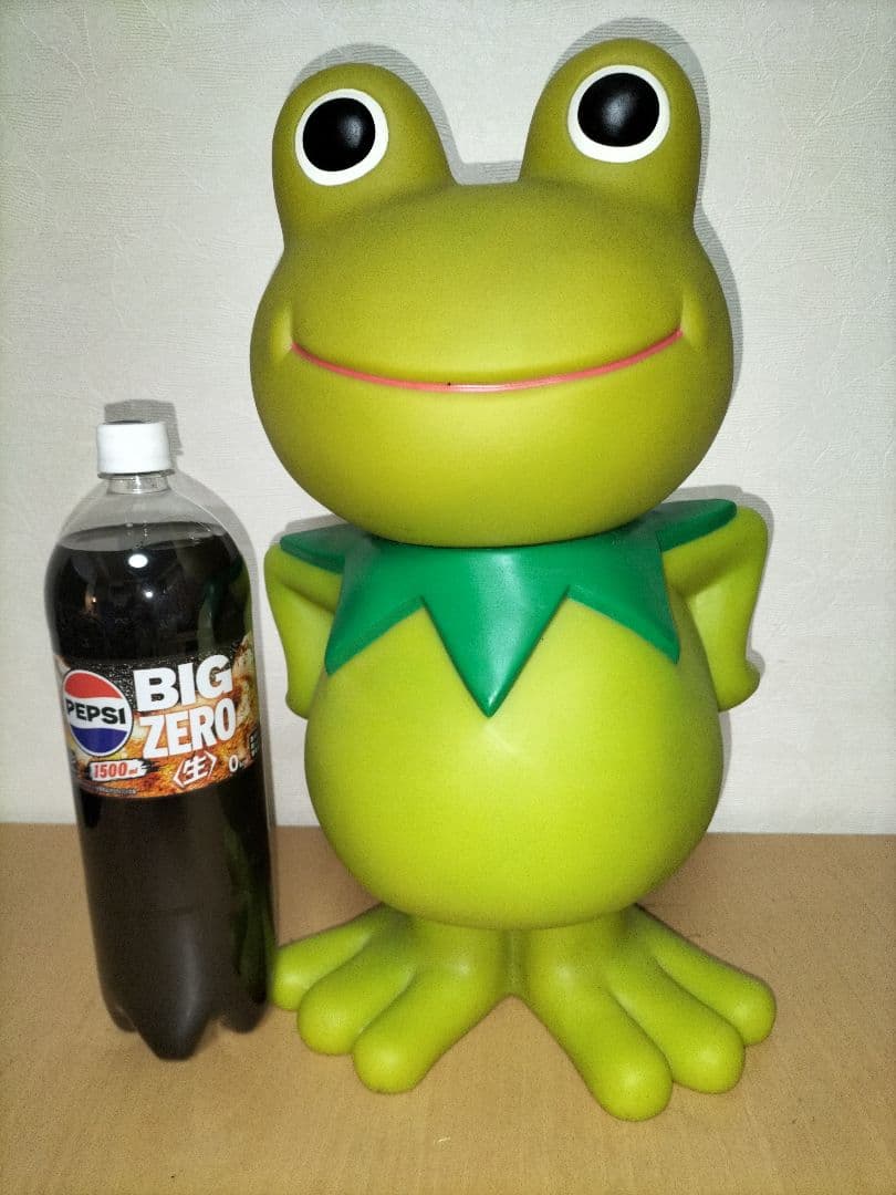 ガーコ　ケロタン　巨大貯金箱