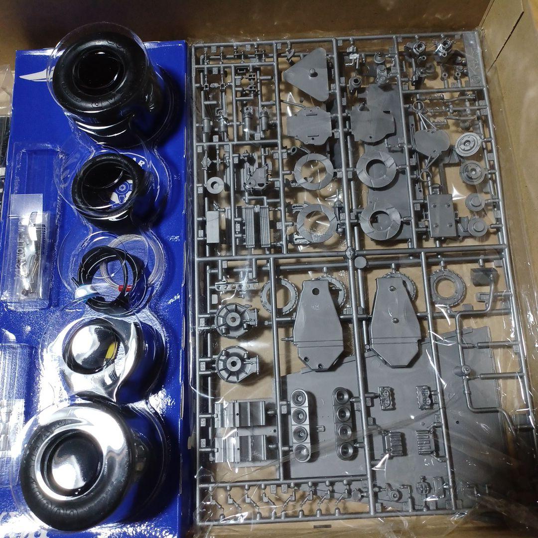 タミヤ　1/12 プラモデル　ウルフWR-1 フォードF1 FORD
