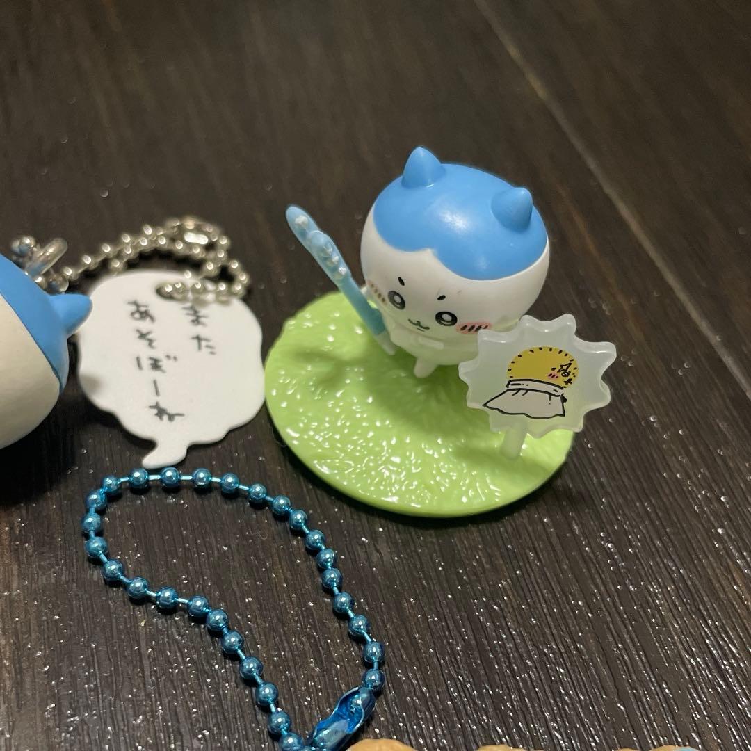 ハチワレ　グッズ　マスコット　缶バッジ　キーホルダー　アクスタ　まとめ売り