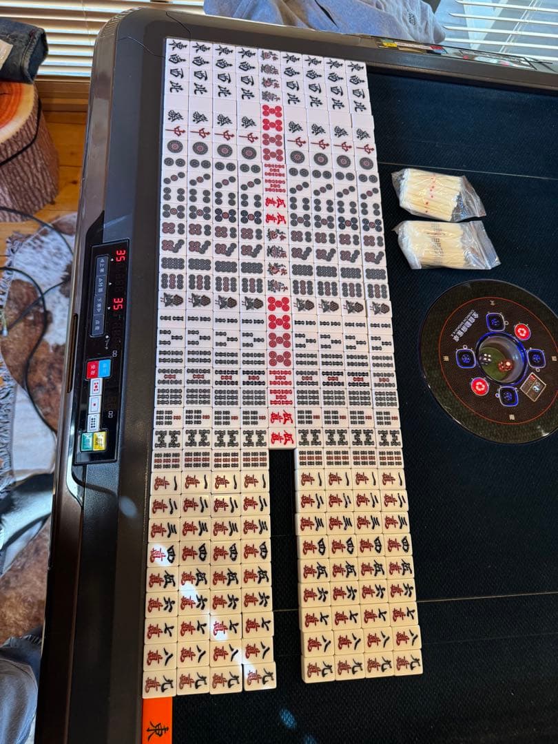 Jさん専用全自動麻雀卓　折畳式　点数表示板付　28mm