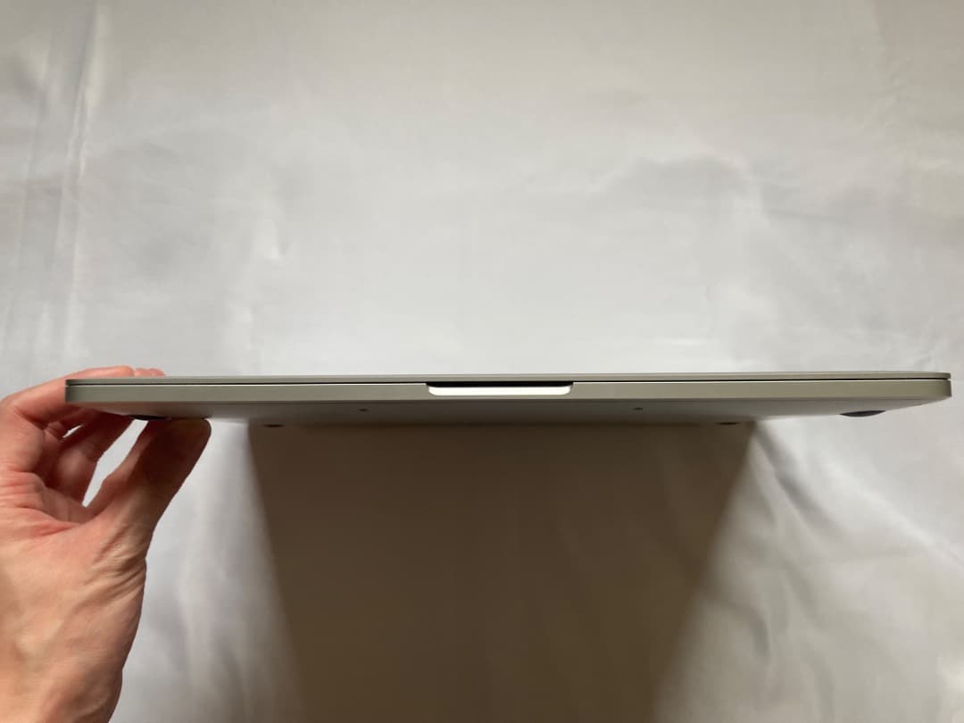 MacBookPro 13インチ 2020 Intel i5 8GB 256GB