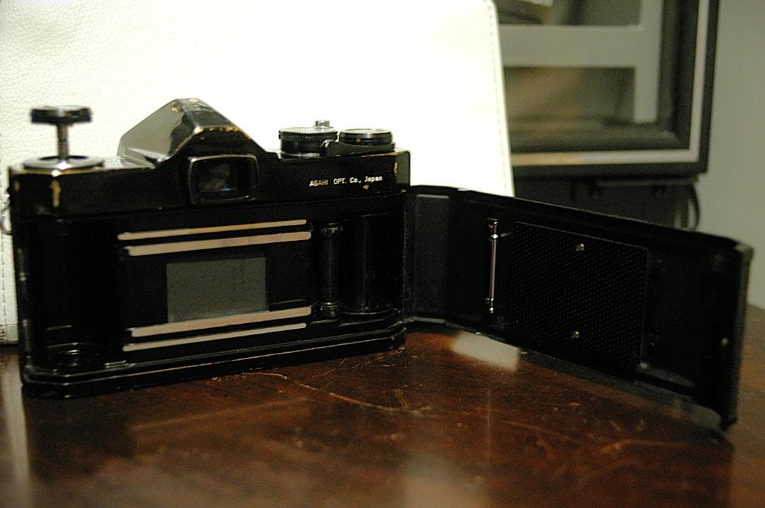 動作好調 PENTAX SP 希少のブラック ボディ★11/29迄限定値下げ中★