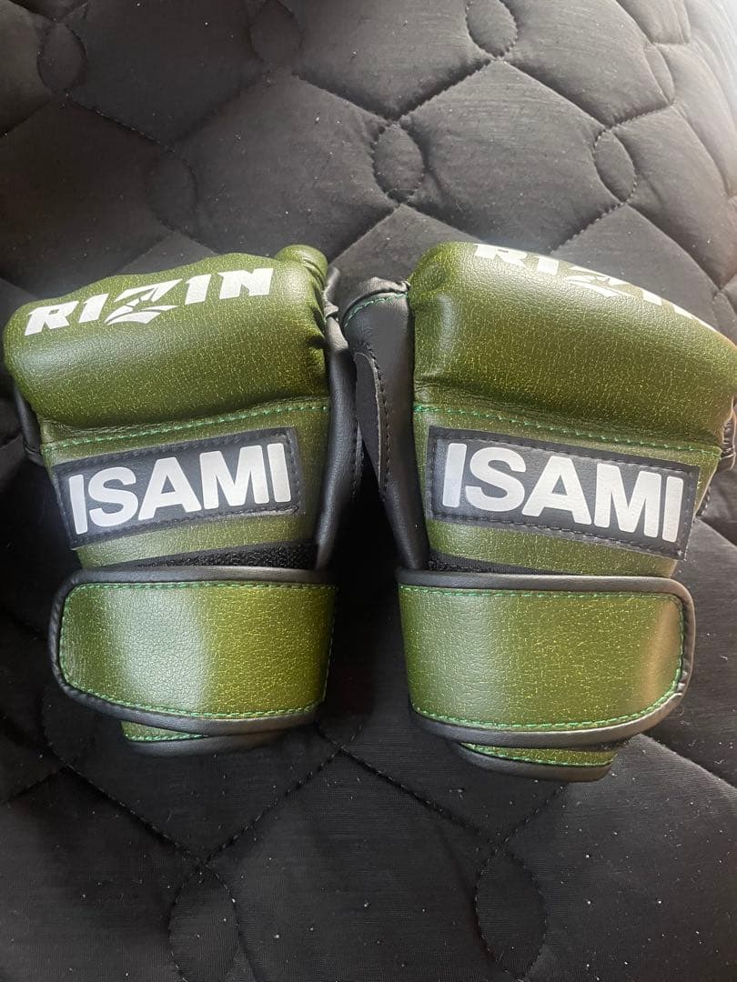 ISAMI RIZIN グローブ MMA Sサイズ
