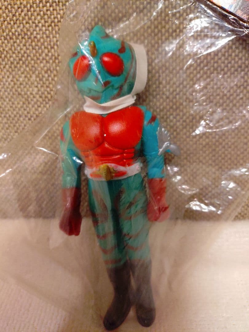 千*)様 未開封　当時モノ　仮面ライダー　アマゾン　ソフビ　日本製