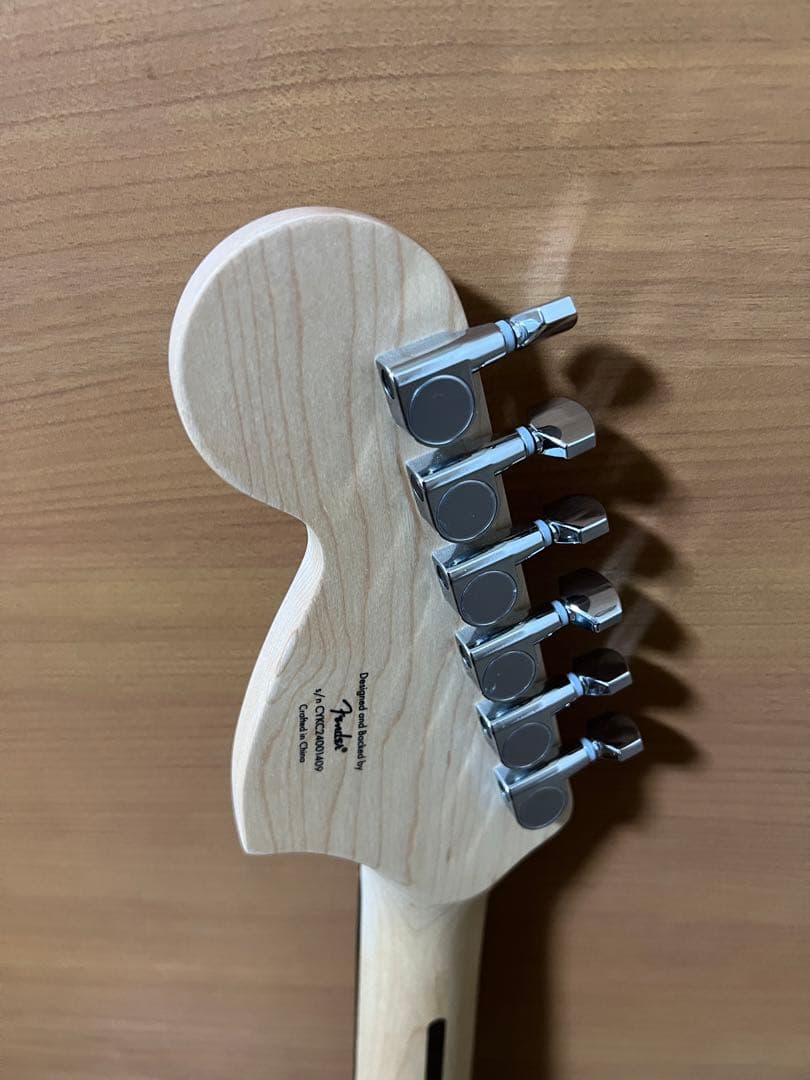 ギター Squire by Fender STRAT Affinity SERIES