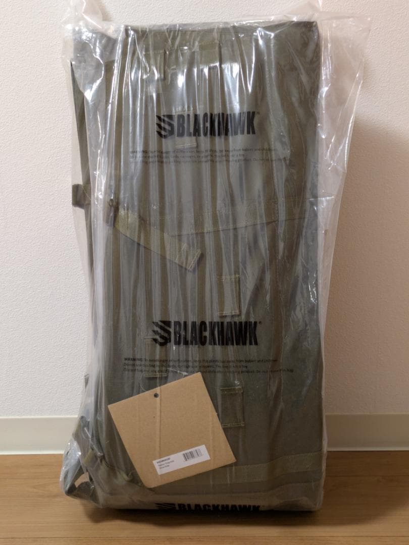 新品未開封・BLACKHAWK ストーカードラッグマット／タクティカル収納バッグ
