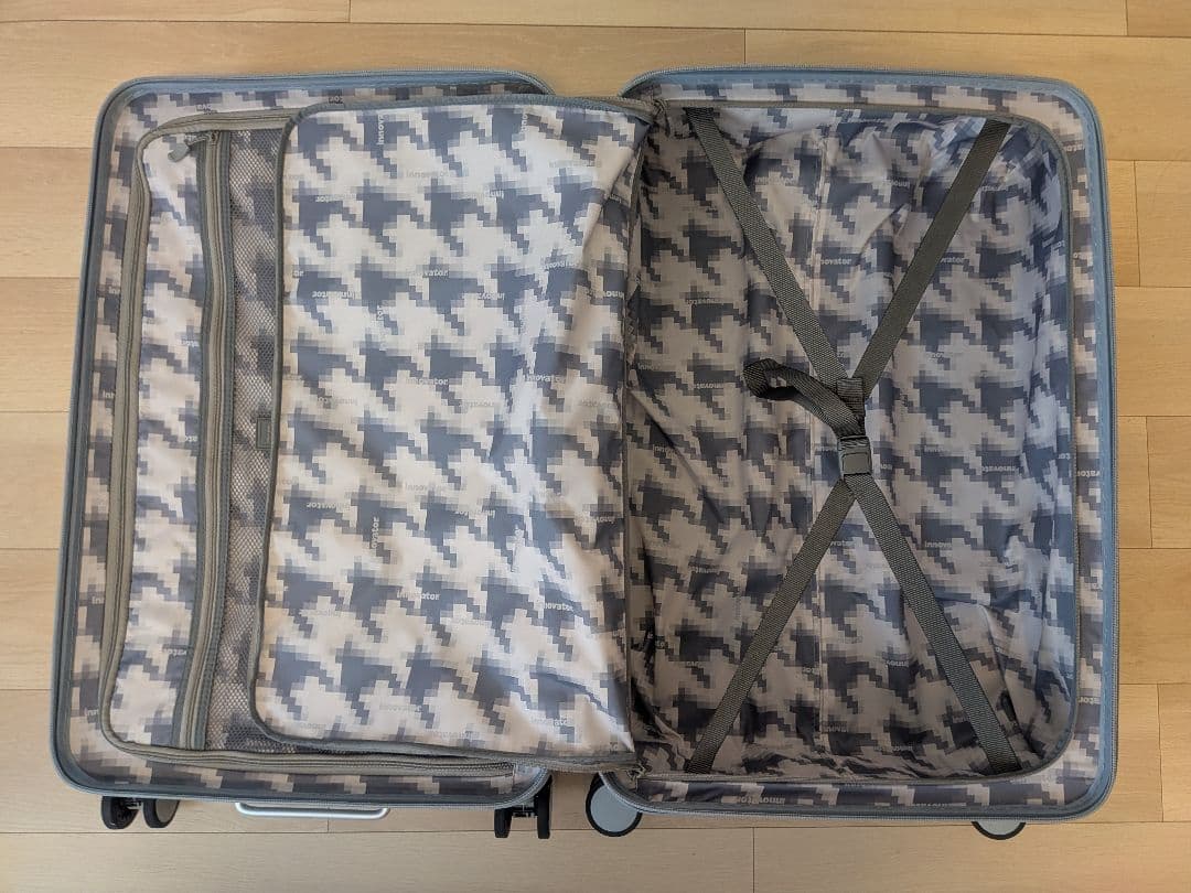 キャリーケース Lサイズ innovator