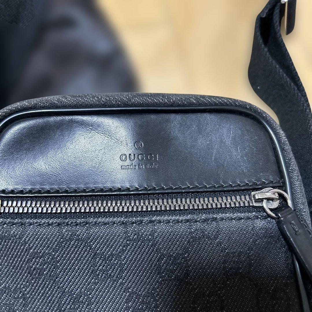 【GUCCI 】値下げ中！美品ブラック ショルダーバッグ