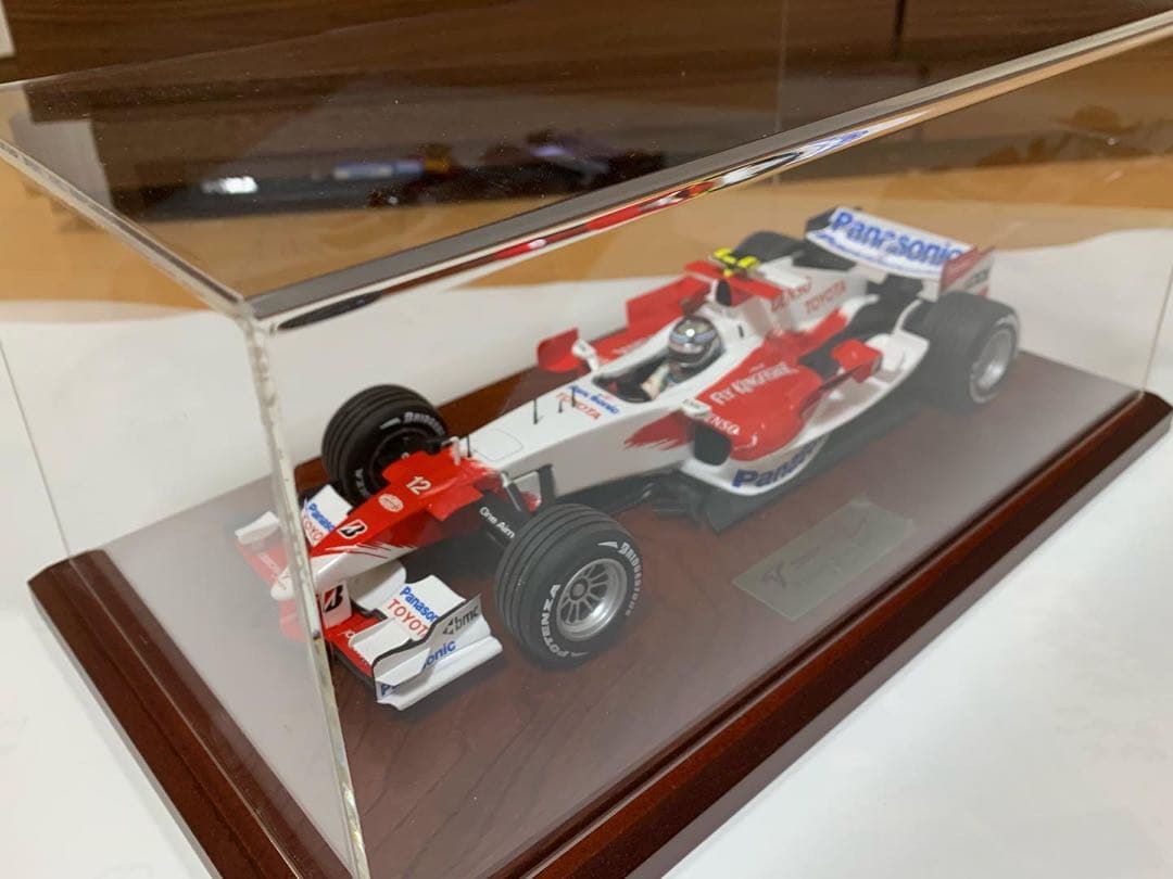 1/18 F1 パナソニックトヨタレーシング　ヤルノ トゥルーリ