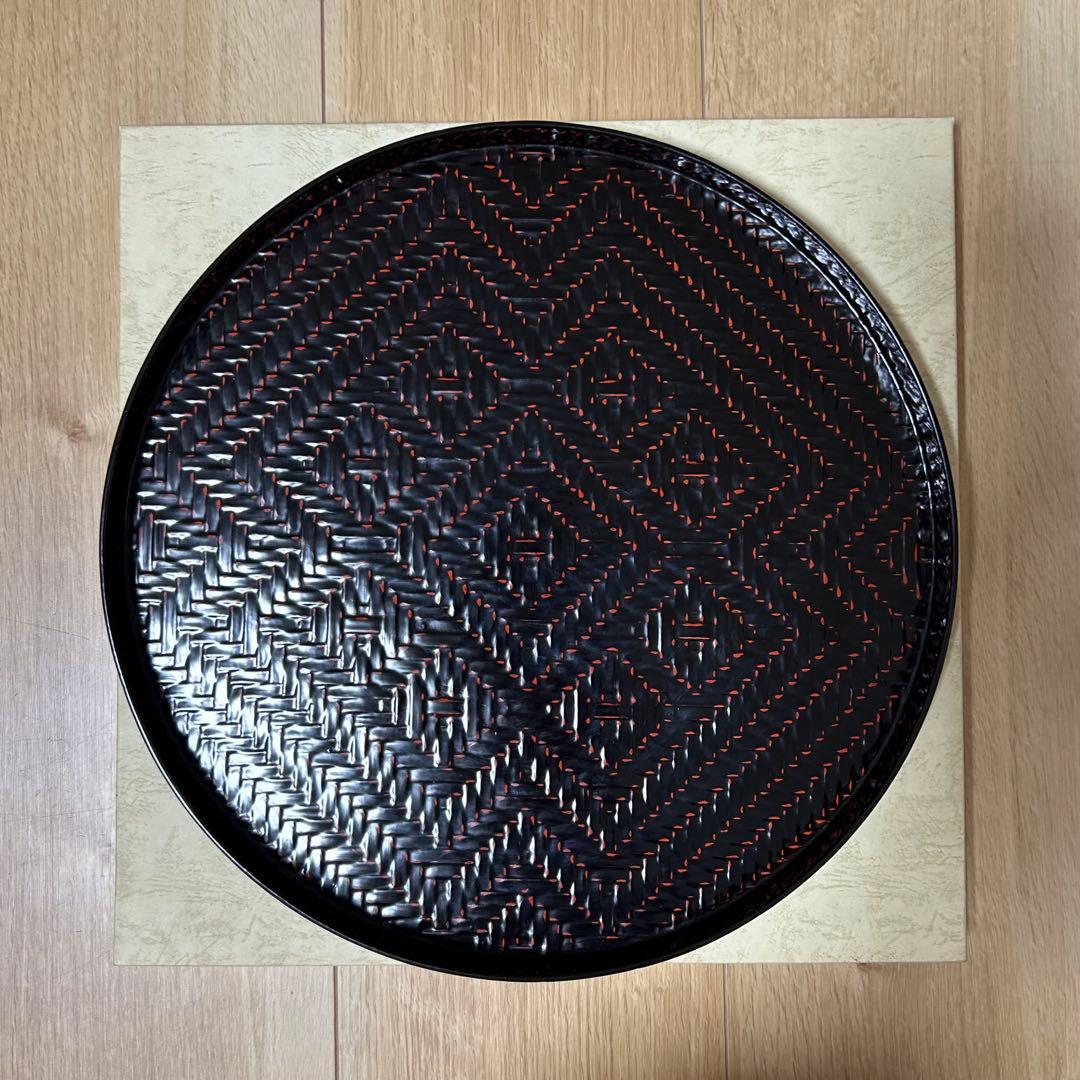井上らんたい漆器☆お盆　丸盆　トレイ　艶あり　黒　真竹　福岡　久留米