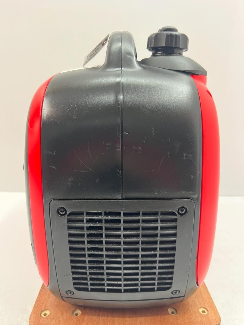 新ダイワ インバーター発電機 iEG1600M 【動作良好・保証付】★8126