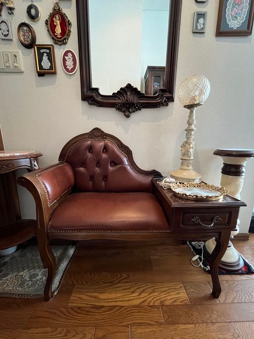 テレフォンベンチのみ　他雑貨等は含みません　アンティーク家具