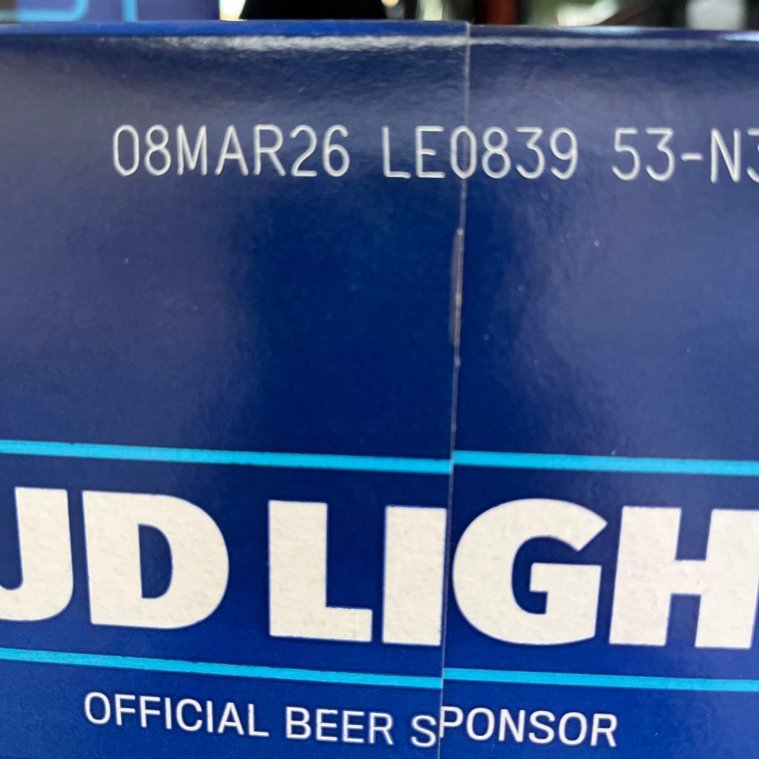 Bud Light NFLリミテッドエディション 30缶✖︎２ケース