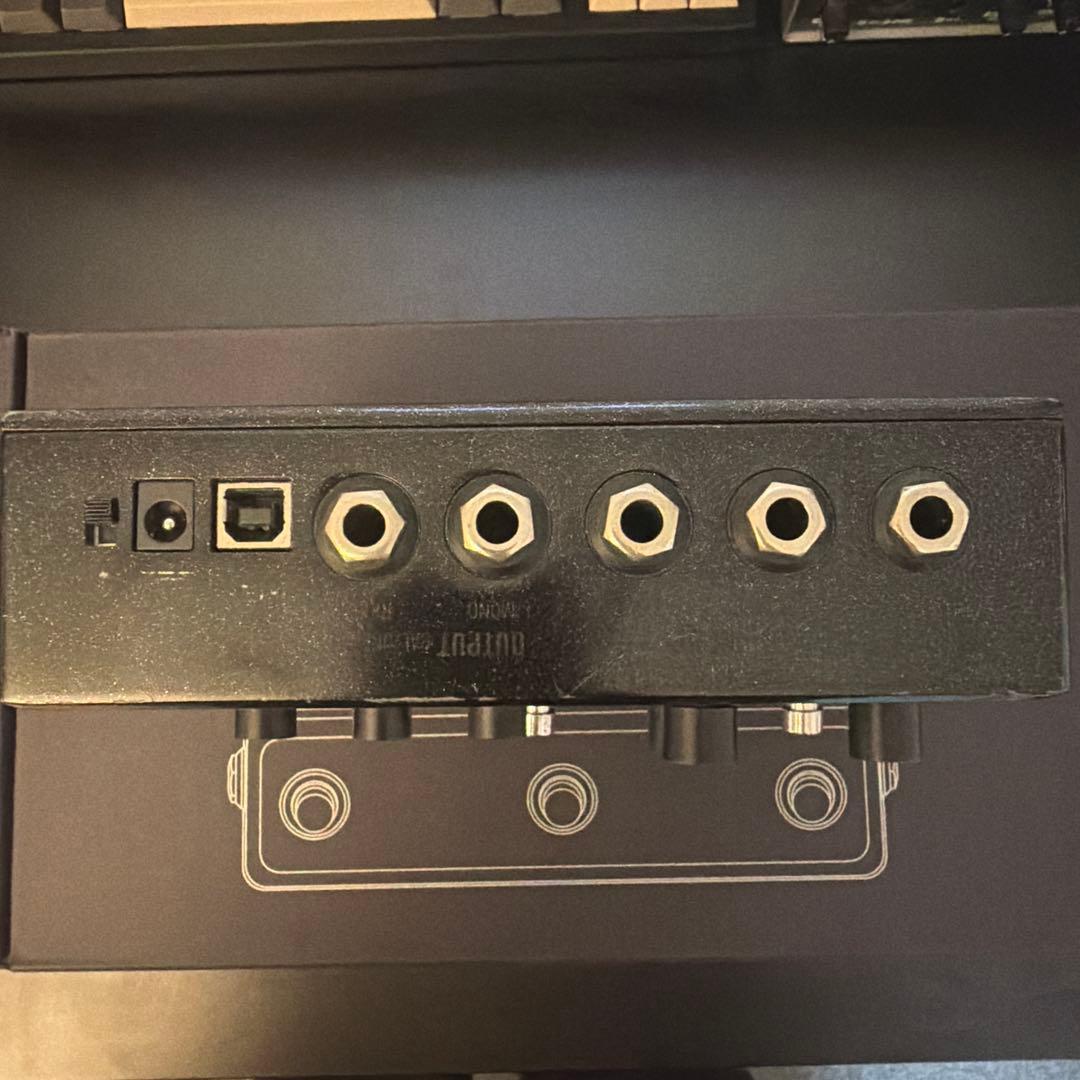 LINE6 HXSTOMP 卓上スタンド付き