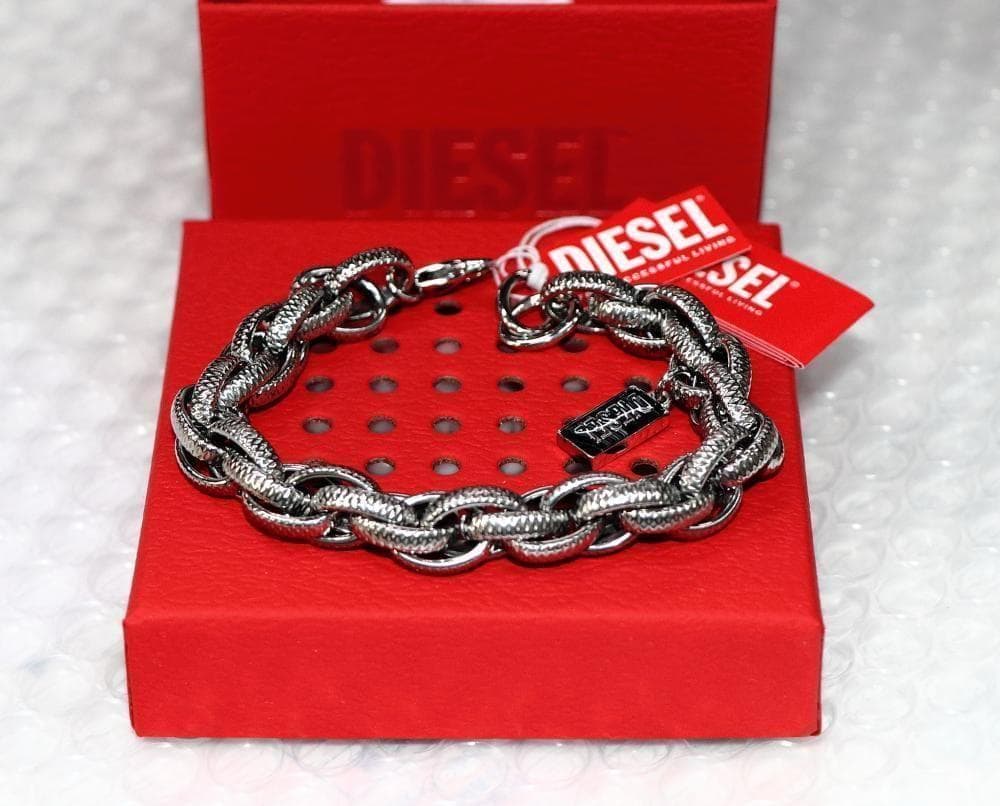 新品 DIESEL新作 ディーゼル ブレスレットDX151