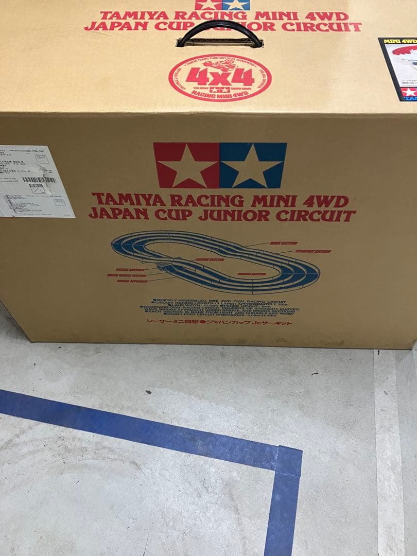 ミニ四駆ジャパンカップジュニアサーキット　おまけ付き