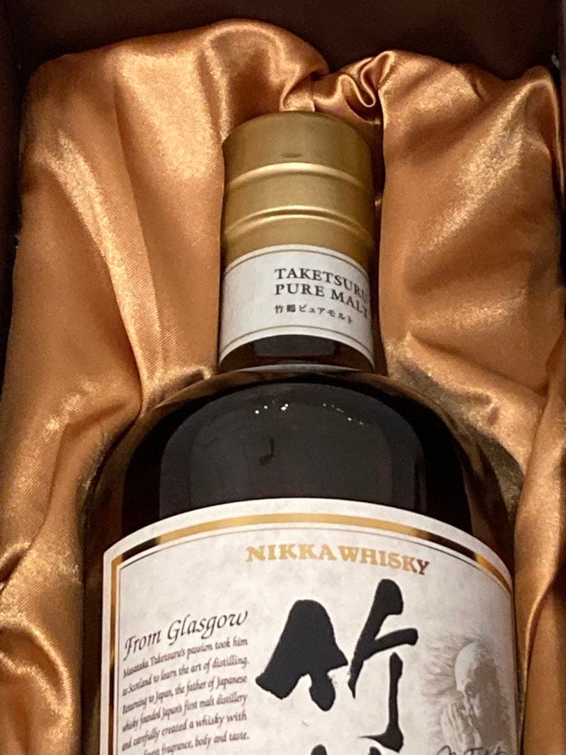 【超美品】【新品】竹鶴17年 700ml 化粧箱付き