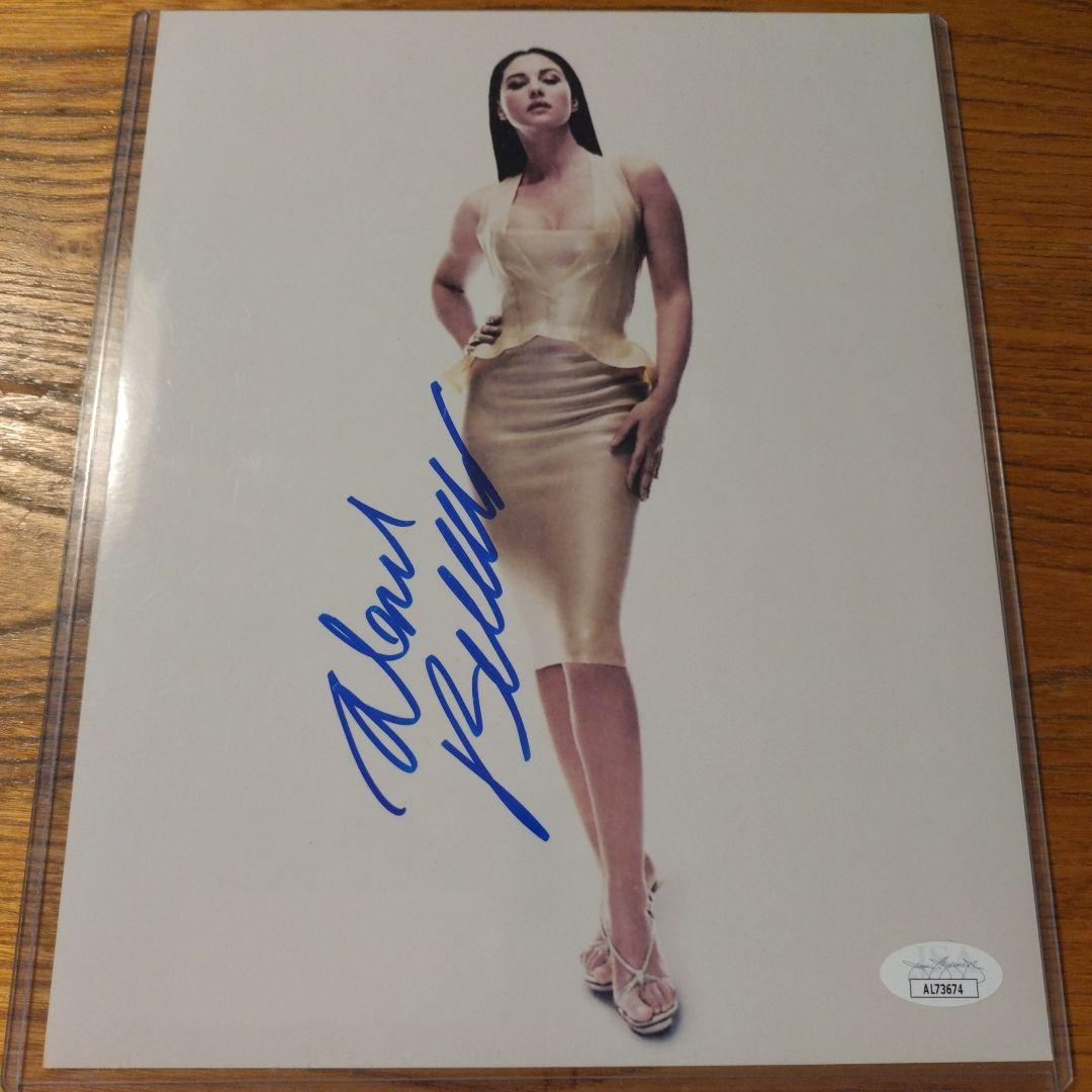 モニカ・ベルッチ　直筆サイン　オートグラフ　8×10インチ　東京コミコン