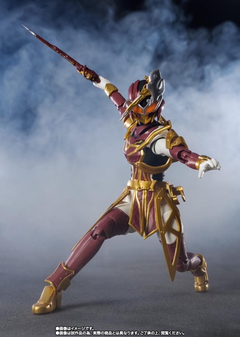フィギュアーツ　仮面ライダーサーベラ アギレラ ミクロアクション　スーパーガール