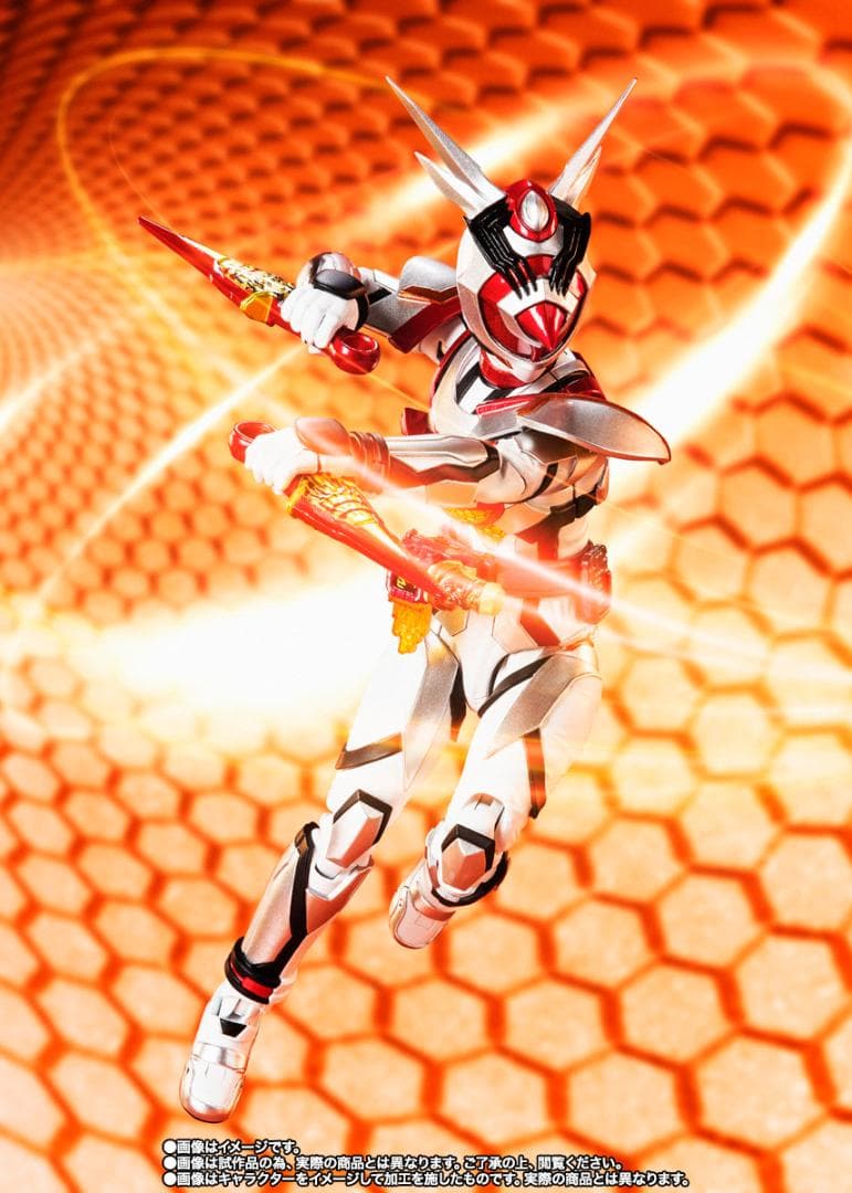 フィギュアーツ　仮面ライダーサーベラ アギレラ ミクロアクション　スーパーガール