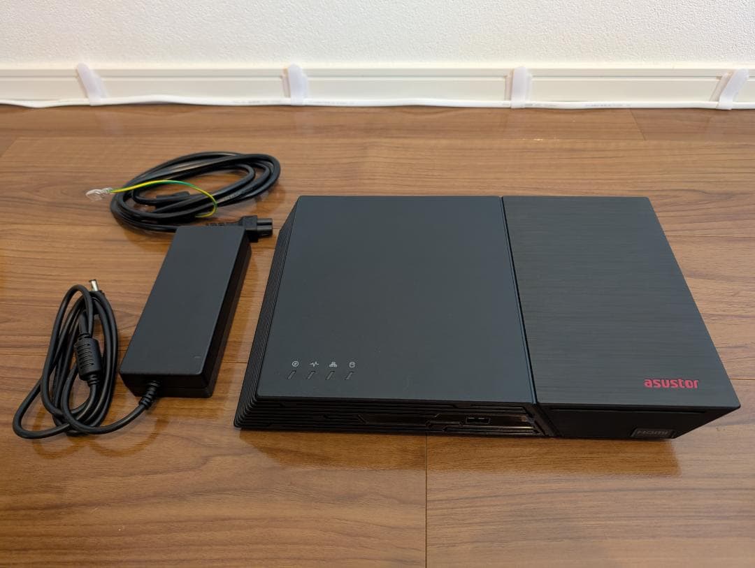T*H様 【美品】NAS ASUSTOR FLASHSTOR 12 Pro FS