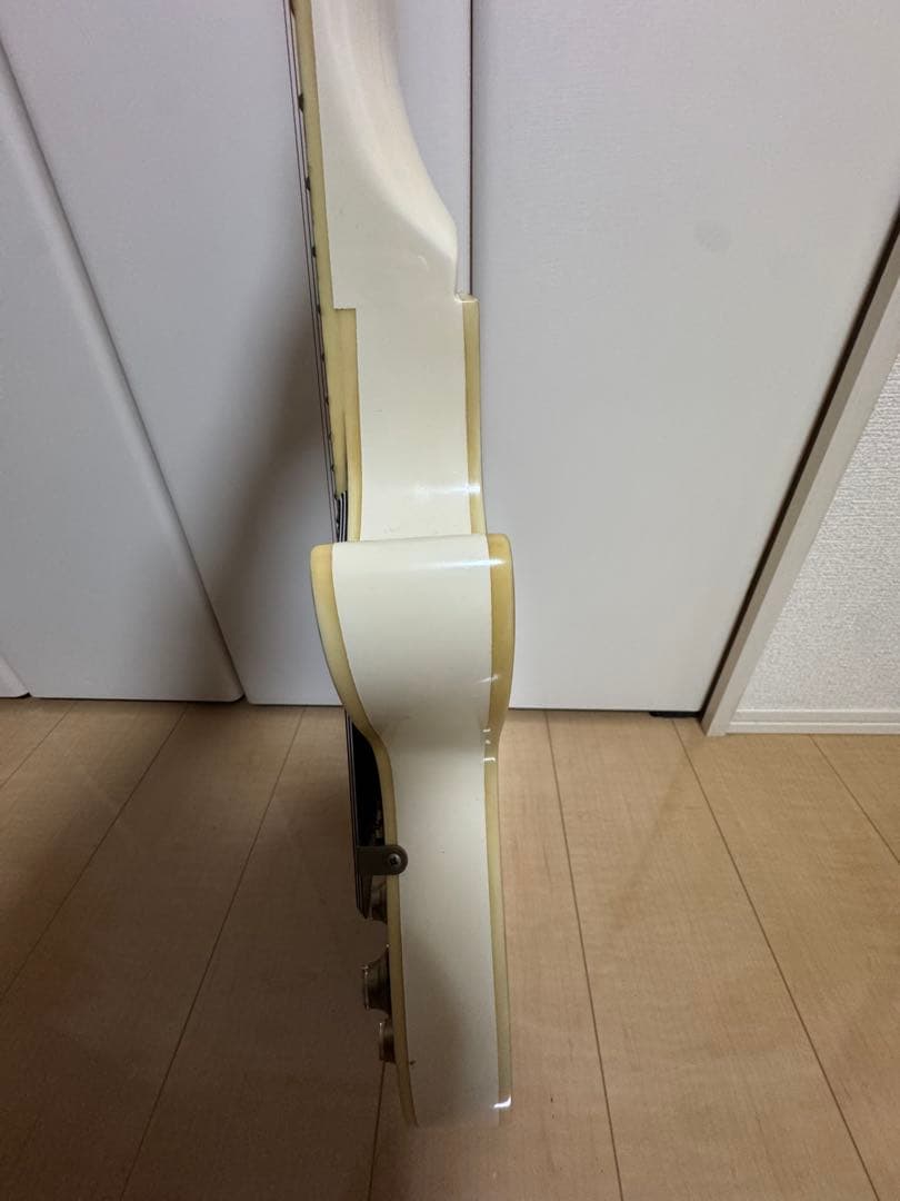 Playtech レスポールタイプエレキギター