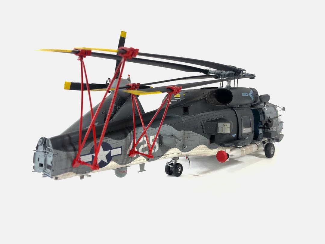 1/35 MH-60R HSM-41アメリカ海軍機　シーホーク
