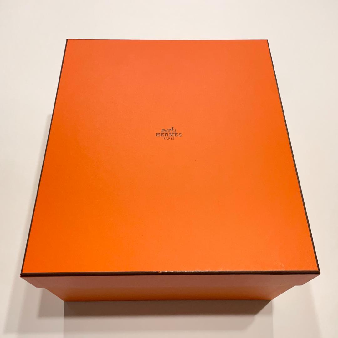 HERMES エルメス　箱(32×28×16cm)　バーキン25　1497　①