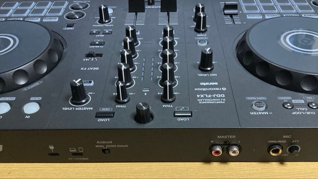 DJ機材 DDJ FLX 4