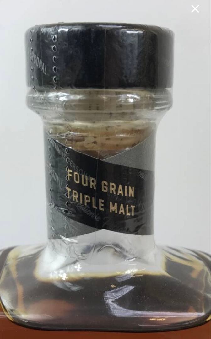 ウイスキー RabbitHoleCavehill Bourbon Whiskey 70cl