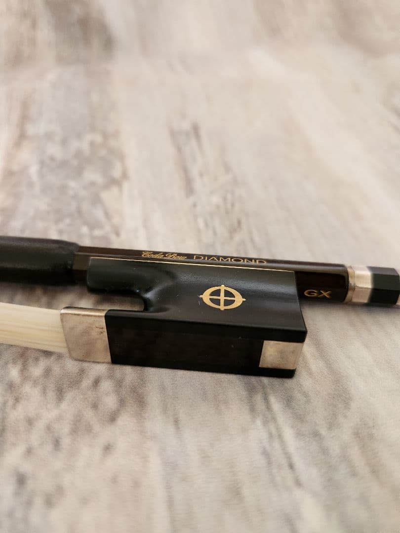 CodaBow DIAMOND GX バイオリン カーボン弓