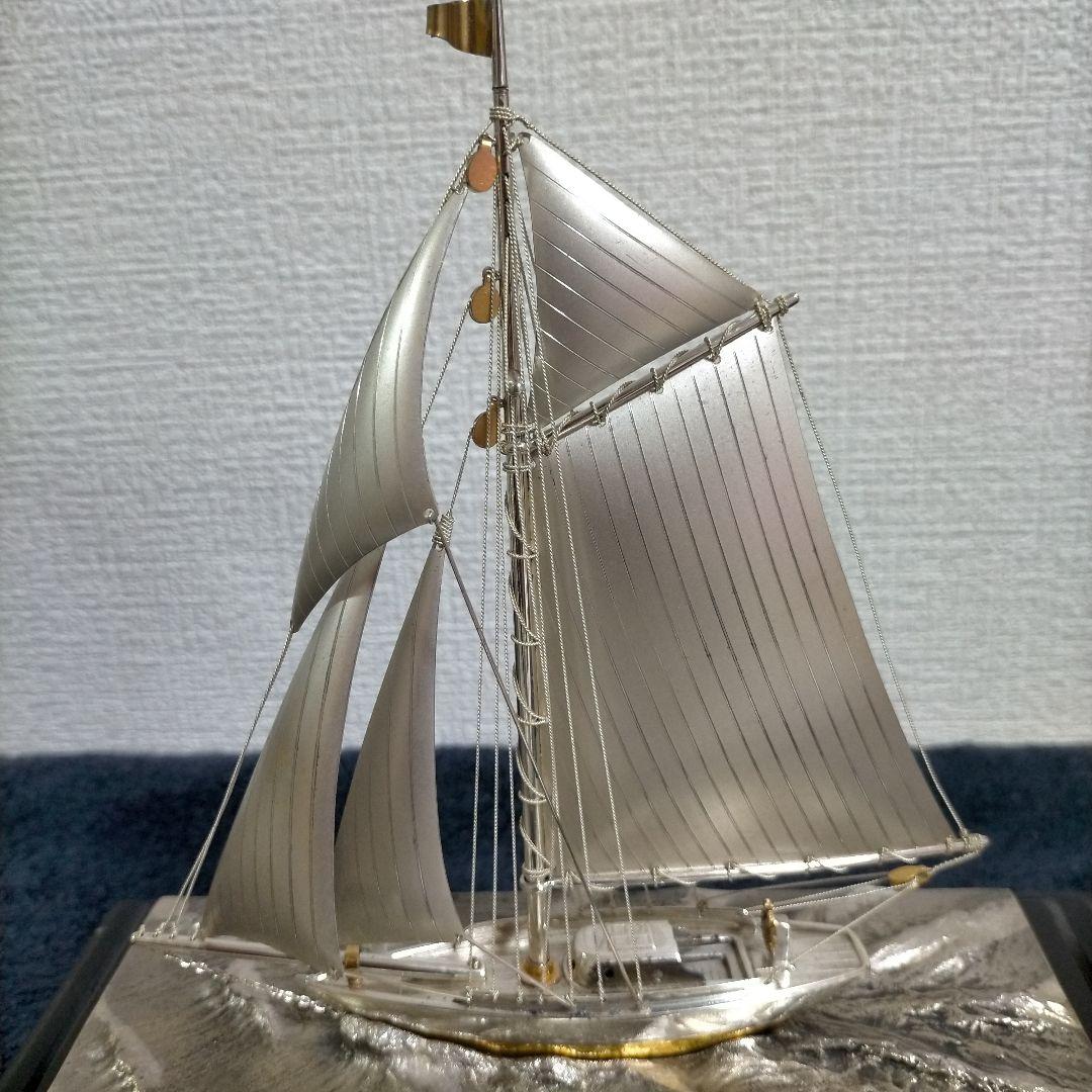 金属製 帆船模型 木製台座付き