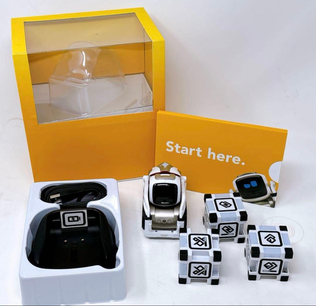 Cozmo ロボット